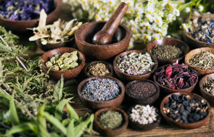 5 Benefits of Using TCM Creams Post-Acupuncture for Fast Recovery